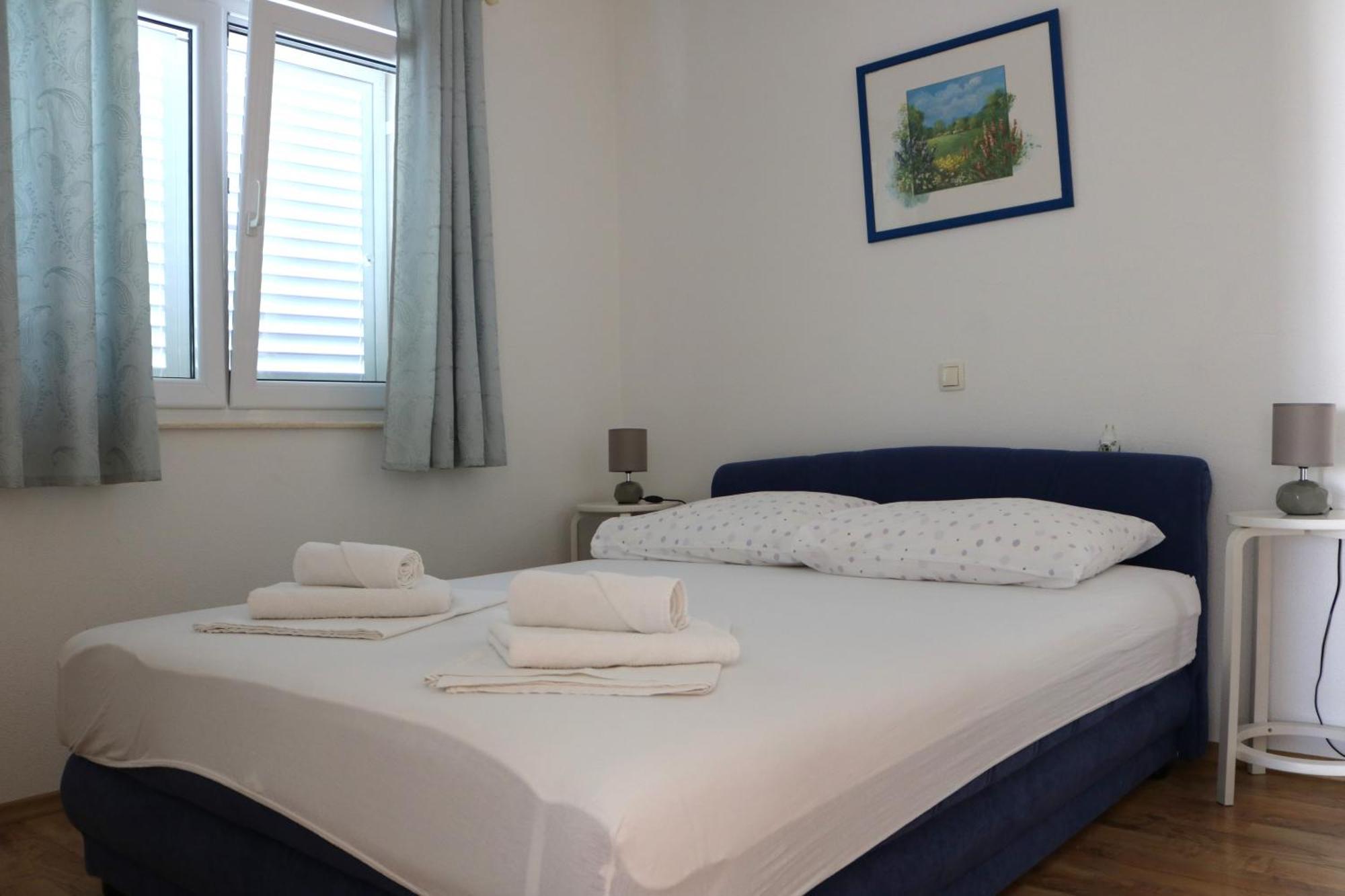 Apartment Andrea Trogir