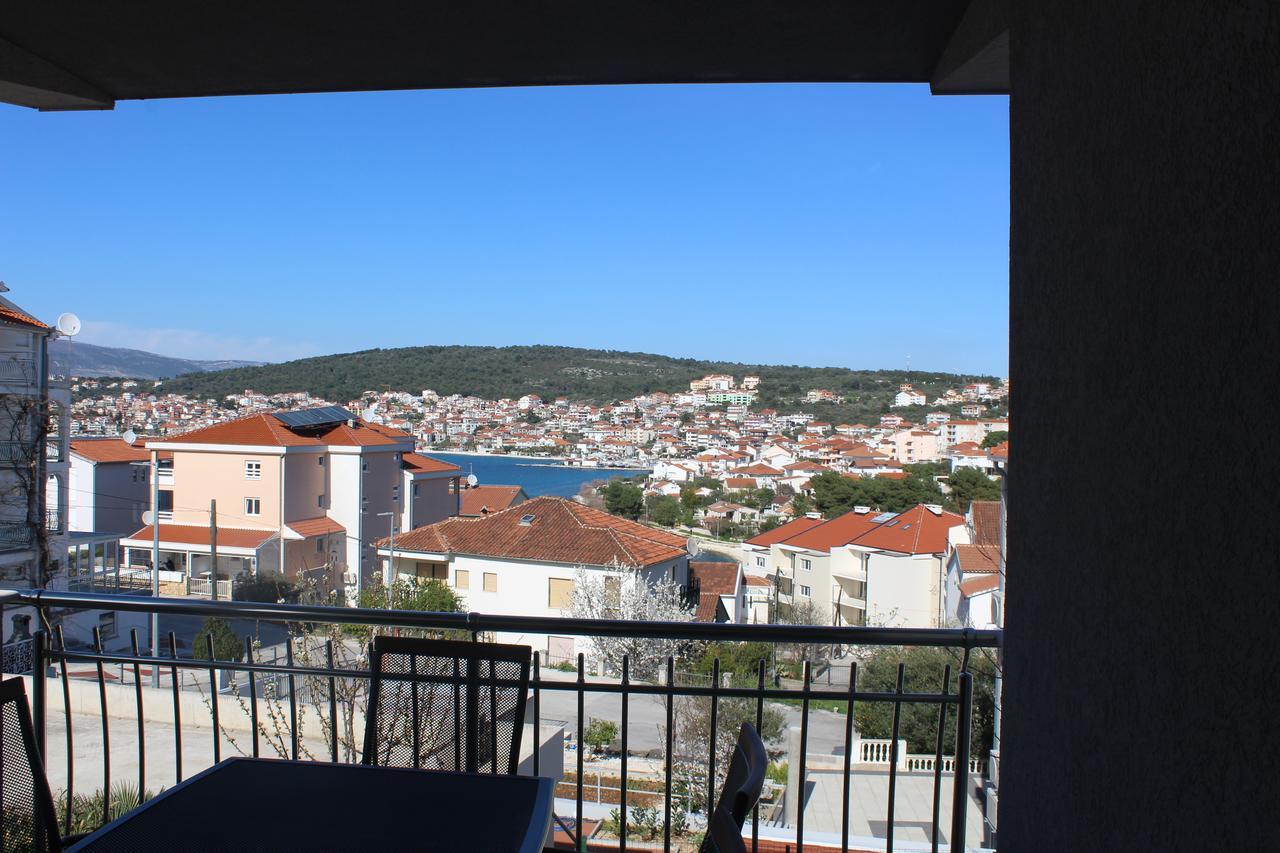Apartment Andrea Trogir